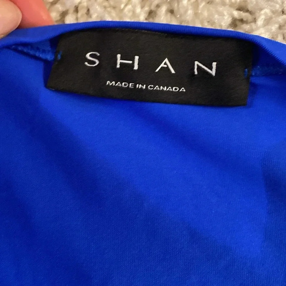Swan made in Canada long sleeve top size large - Picture 2 of 5